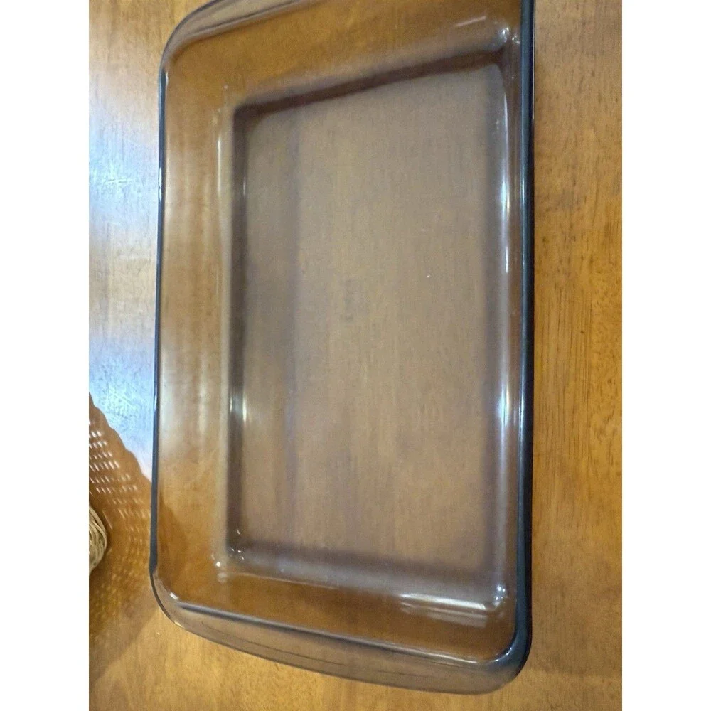 Vintage Pyrex 232 Rectangle Amber Brown Glass W/Basket Casserole Dish Baking